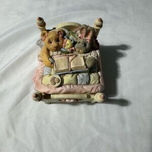 FIGI Snuggle Buddies “Tucked In Bed” Figurine Music Box – 1990s